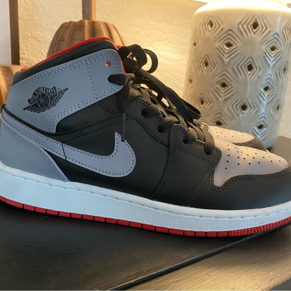 Jordan Kids' Black and Grey Sneakers
